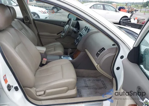 2008 Nissan Altima 3.5 Se z USA, uszkodzony, nr VIN 1N4BL21E48N436909